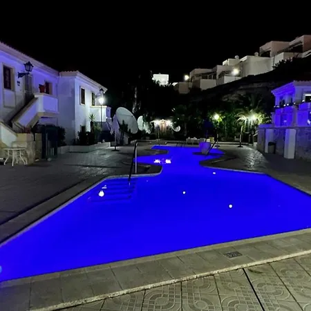 아파트 Magnific Americas View